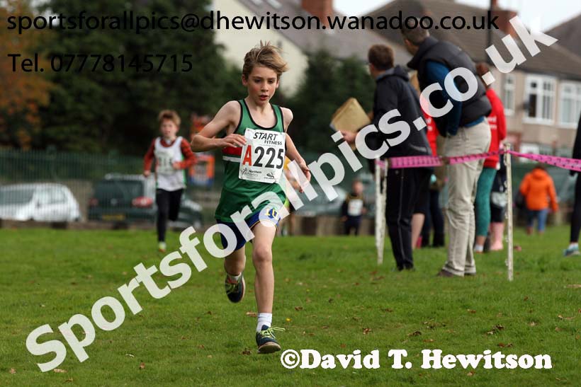 Boys under-11s Northern Cross Country Relays, Graves Park, Sheffield. Photo: David T. Hewitson/Sports for All Pics